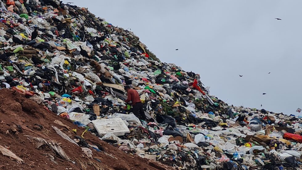 About Garbage Dump Communities - International Samaritan