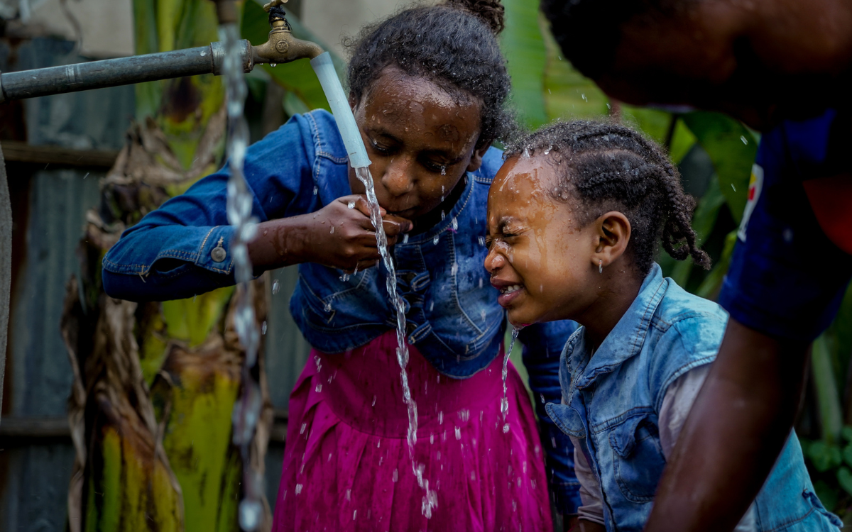 children with water in Kore, Ethiopia