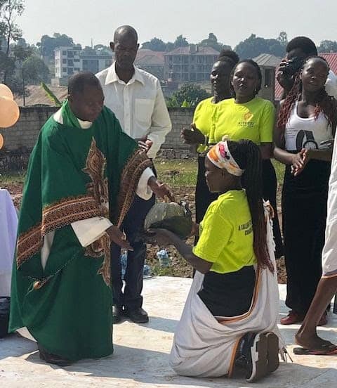 Mass-Uganda Mass in Uganda